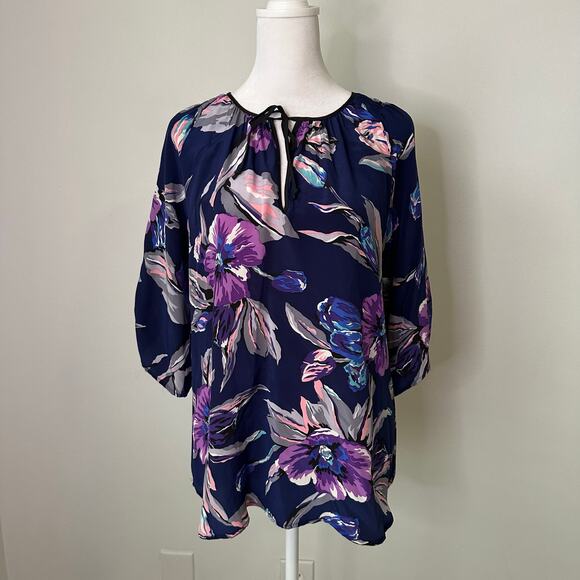 Yumi Kim navy blue floral silk 3/4 sleeve top size XS - Picture 2 of 13